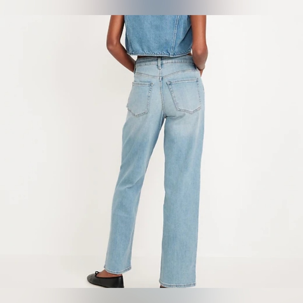 Old Navy Women's Light Blue Straight Leg Jeans boyfriend loose mid rise - Picture 2 of 5